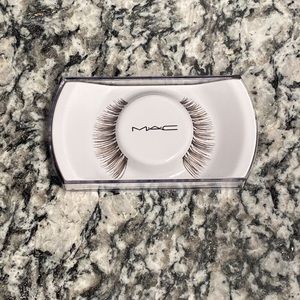 MAC 36 Dreamgirl Lashes Brand NEW